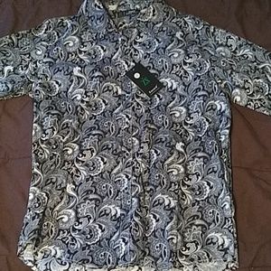 Long sleeve dress shirt